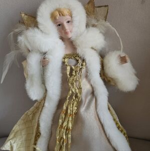 Adorable Vintage Christmas 12" Tree Topper Angel.